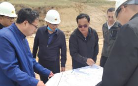 自治区水利厅副厅长李彬调研鄂尔多斯市淤地坝安全度汛、水土保持重点工程建设和地下水超采区治理工作