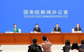 国新办举行“全面实行排污许可制 服务生态环境质量改善”国务院政策例行吹风会